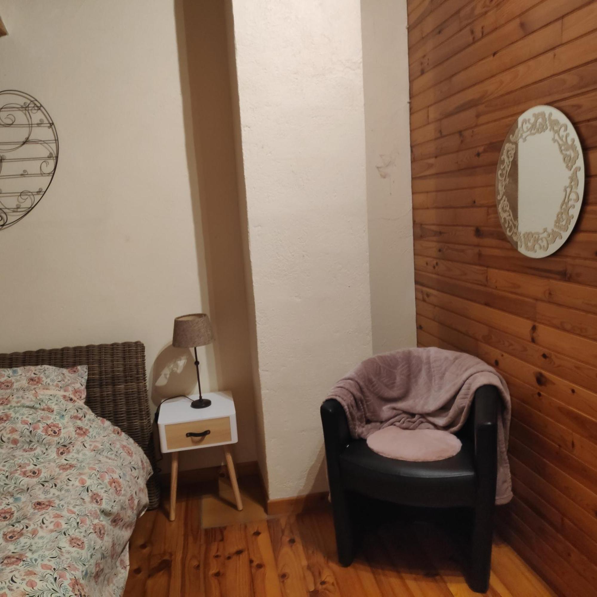 Maison Cosy Et Conviviale, Le B7 Besset Exterior foto